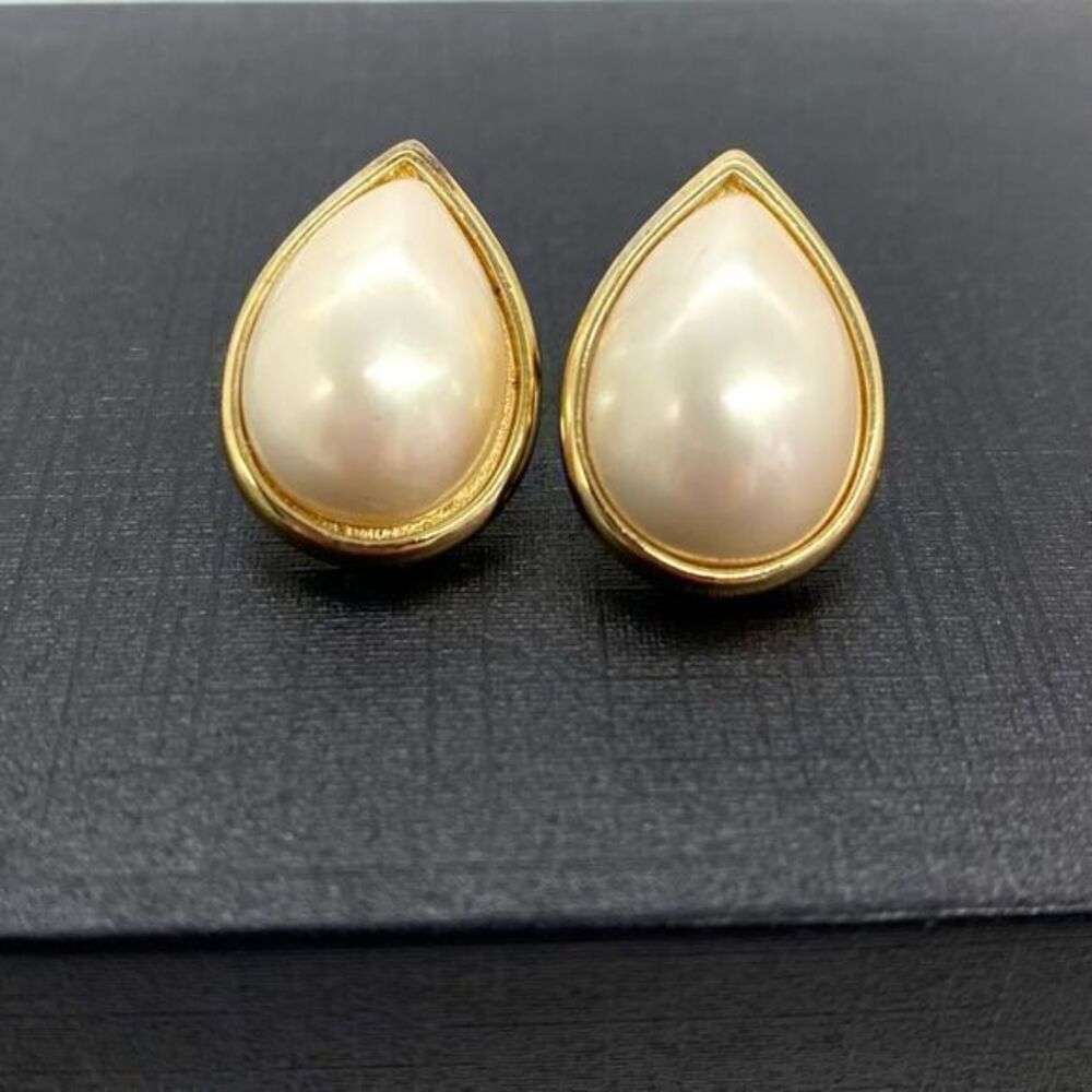 Vintage Trifari Classic 14K Faux Pearl Teardrop Earrings